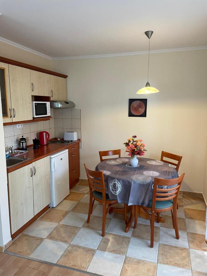 Garda Wellness Apartmanhaz Hévíz Buitenkant foto