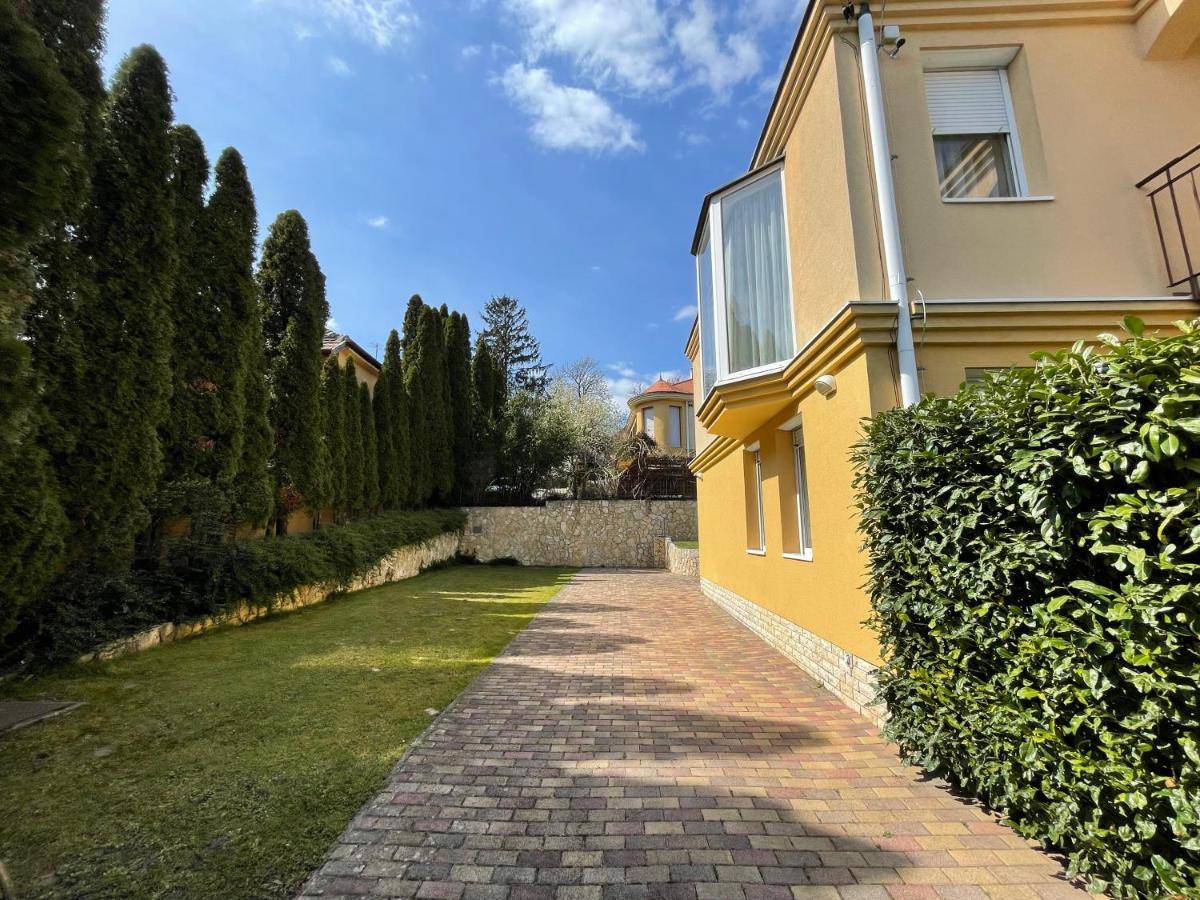 Garda Wellness Apartmanhaz Hévíz Buitenkant foto