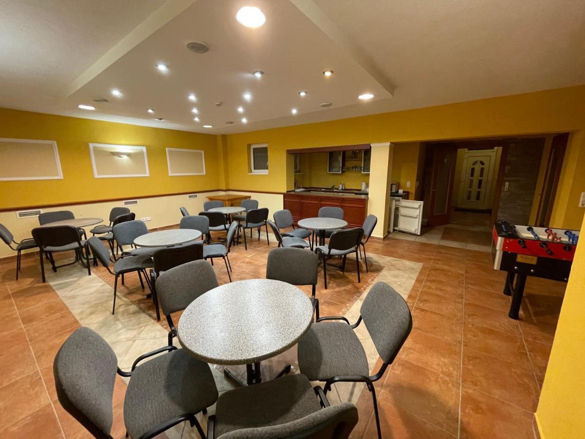 Garda Wellness Apartmanhaz Hévíz Buitenkant foto